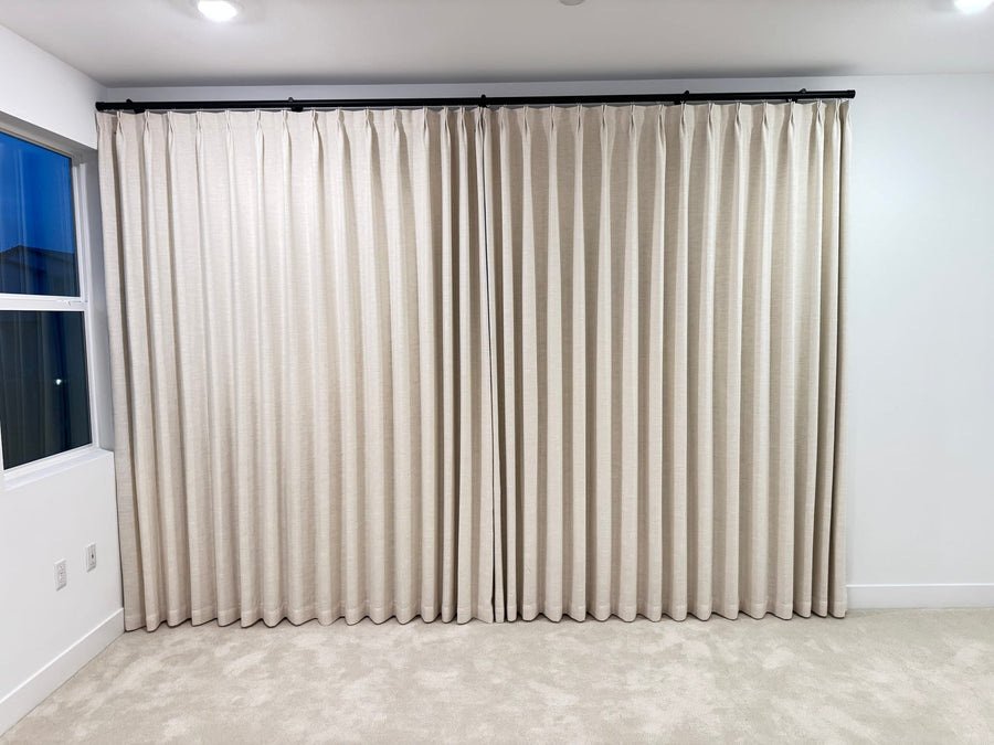 Linen Drapery in an Irvine Living Room